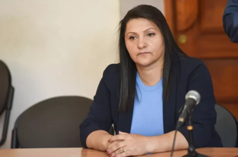 Прекращено право аренды Назик Амирян на земельный участок в прибрежной зоне озера Севан