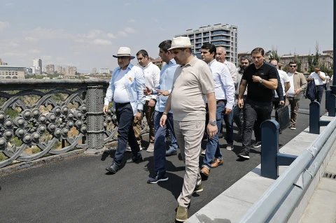 Կառավարությունը նախատեսում է 5 տարում կառուցել կամ հիմնանորոգել շուրջ 40 կամուրջ. Փաշինյանն այցելել է Կիեւյան կամուրջ