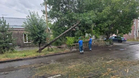 Սա նոր չէ․ հեղեղատարները այս վիճակում են եղել ՔՊ-ի՝ քաղաքային իշխանության մաս կազմած տարիներին. Գյումրու քաղաքապետարան
