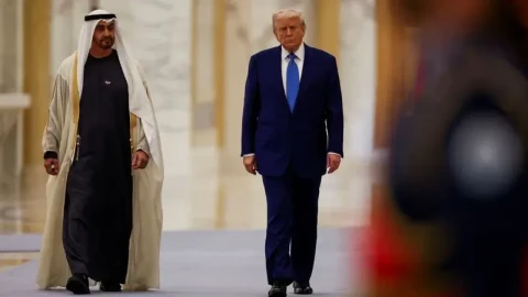 Трамп провел телефонный разговор с президентом ОАЭ: стороны обсудили ситуацию в регионе