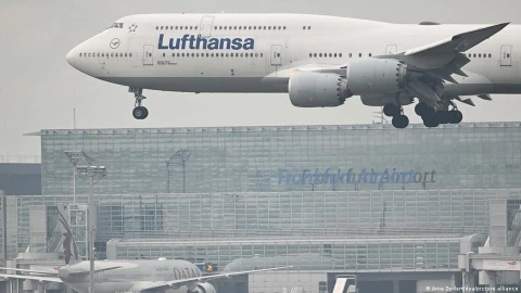 Lufthansa-ի Ֆրանկֆուրտ-Չիկագո չվերթը բորտում տեղի ունեցած արտակարգ պատահարի պատճառով արտահերթ վայրէջք է կատարել Շոտլանդիայում
