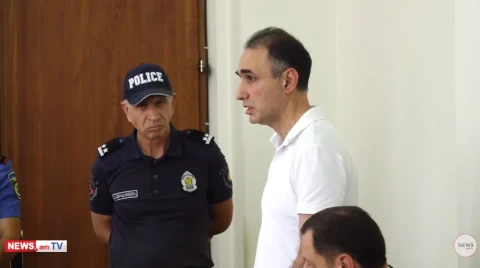 Armenia opposition “HayaQve” initiative coordinator Avetik Chalabyan released from detention in courtroom