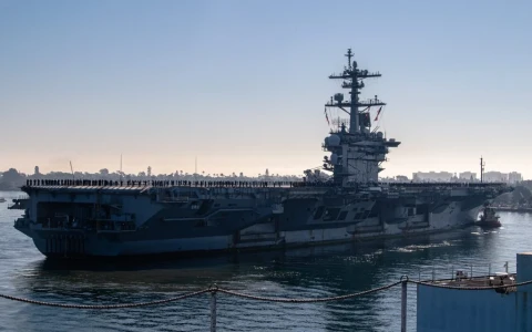 USS Abraham Lincoln ավիակիրն իննամսյա տեղակայումից հետո վերադառնում է ԱՄՆ
