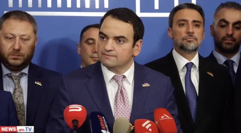 Глава фракции блока «Сильная Армения» прокомментировал обвинения властей: Пашинян – лидер «партии трех войн»