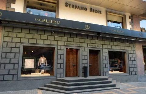 Searches being conducted at Stefano Ricci, Corneliani luxury stores, Bars Real Estate Company in downtown Yerevan