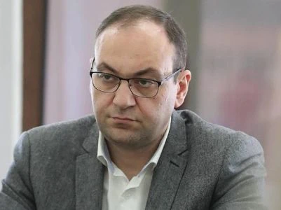 Գալյանի հարցազրույցից պարզ դարձավ, թե ինչ է իշխանությունը նախատեսում անել նոր Սահմանադրությամբ. Արսեն Բաբայան