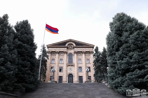 В Парламенте Армении обсуждается вопрос переименования трех министерств