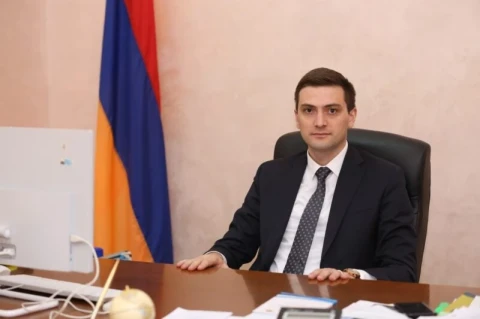 Արմեն Սիմոնյանն ազատվել է ՏԿԵ փոխնախարարի պաշտոնից
