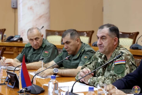Էդվարդ Ասրյանն ընդունել է Հնդկաստանի Պաշտպանական ազգային քոլեջի պատվիրակությանը