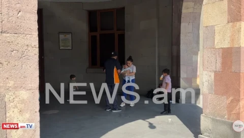 NEWS.am-ի հրապարակումից հետո նախարարությունը 4 երեխա ունեցող ընտանիքին ժամանակավոր կացարան է տրամադրել