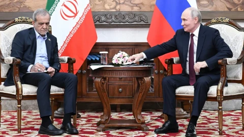 FT. Ռուսաստանը գաղտնի օգնում է Իրանին մշակել գերձայնային հրթիռ