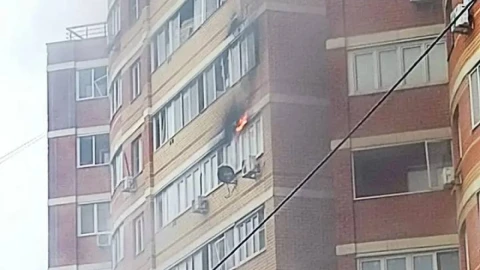 В Московской области от ударов БПЛА пострадали два многоквартирных дома и завод пластика