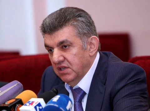 Ара Абрамян потребовал освободить Царукяна и других оппозиционных деятелей: «Даже в темные времена можно оставаться светлыми людьми»