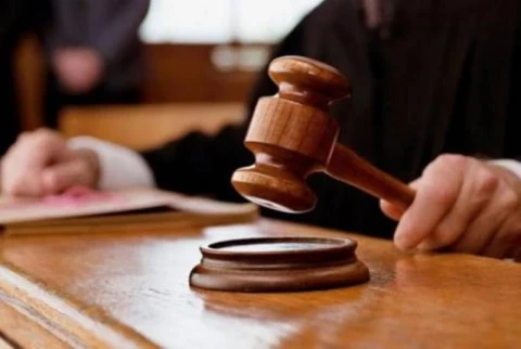 «Հրապարակ»․ Ազատամարտիկին դատում են իր ասած մեկ նախադասության համար. «էդ պատի տակին մարդկանց գնդակահարելու եմ»