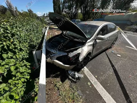 Կոտայքի մարզում  24-ամյա վարորդը «Nissan»-ով բախվել է արգելապատնեշներին և կոտրել դրանք. կա վիրավոր