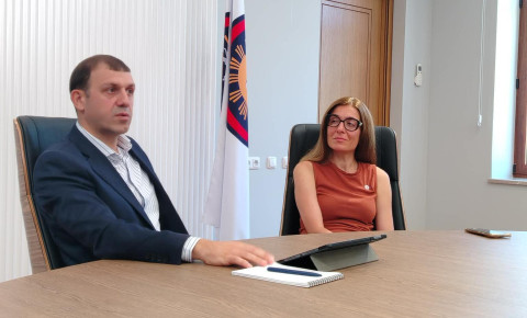 Կապան համայքից արտագաղթ չկա. Օդանավակայանից օգտվողները շատացել են. հյուրատներ են կառուցվում. փոխքաղաքապետ