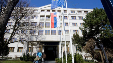 Սլովակիայի ԱԳ նախարարությունը պահանջել է կանչել Ռուսաստանի դեսպանին Կիևում ՈՒԱԾ շենքին հասցված հարվածից հետո
