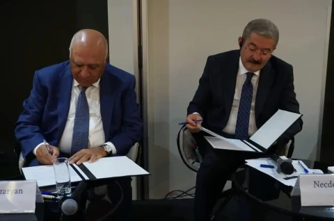 Սահմանային անցակետերը կապում են տնտեսությունները. Հայաստանի ԱԳՄ-ի և Վանի առևտրաարդյունաբերական պալատի հայտարարությունը