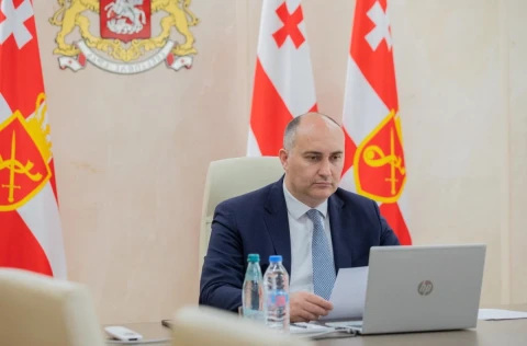 Экс-министр обороны Грузии признал вину по делу о взятке и получил соглашение со следствием