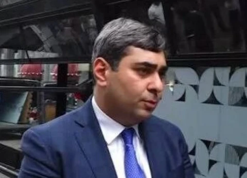 Հացի դանակով ուզում էին վնասել աշխատակցին Շենգավիթում, Երևանը զիբիլանոցը էին սարքել, էս նորմա՞լ ա. Բաբայան