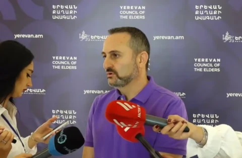 Չգիտեմ՝ ինչի նեղացավ Ավինյանը, ես ընդամենն ասացի՝ զարմիկիդ անգրագետ ամուսնուն են բերել աշխատանքի դրել. Զարոկյան
