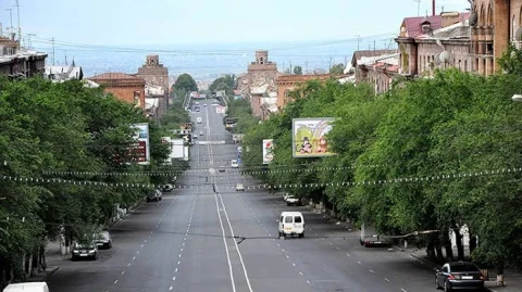Սեպտեմբերի 10-ին և 11-ին Երևանի կենտրոնի որոշ հատվածում մեքենա կայանալը կարգելվի