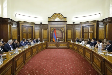 Փաշինյանի գլխավորությամբ քննարկվել են պետական ակտիվների կառավարմանը վերաբերող հարցեր