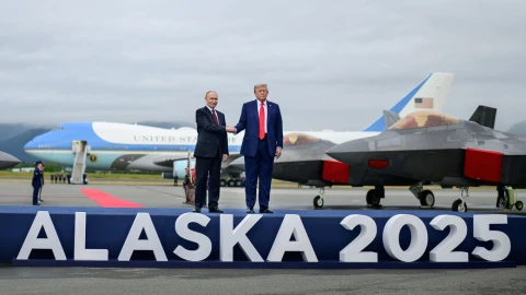 Великобритания заявила, что обсуждавшиеся Трампом и Путиным в Анкоридже варианты завершения войны в Украине больше не актуальны