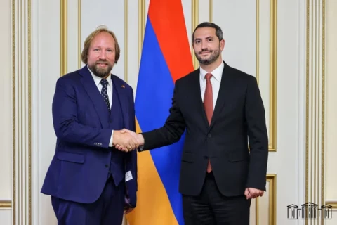 Ռուբինյանը Բունդեսթագի ԵՄ հարցերով հանձնաժողովի նախագահի հետ քննարկել է ՀՀ–ԵՄ համագործակցությունը