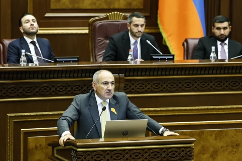 Փաշինյանը պահանջել է ունեզրկել «թալանչիներին»