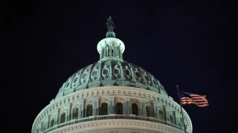 Палата представителей США проголосовала за проект о санкциях против России