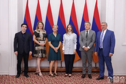 «Հայաստան» խմբակցությունում հյուրընկալվել են Շվեդիայի, Նիդերլանդների և Բելգիայի դեսպանները. քննարկել են արտաքին մարտահրավերները