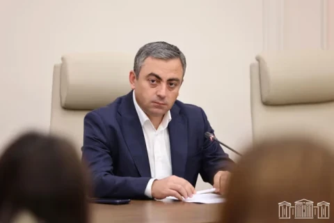 Оппозиционный депутат: Никол Пашинян поставил перед собой цель нейтрализовать российское влияние в Армении