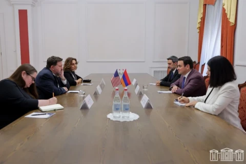 «Ուժեղ Հայաստան»-ի ներկայացուցիչները հանդիպել են ԱՄՆ դեսպանության գործերի ժամանակավոր հավատարմատարի հետ