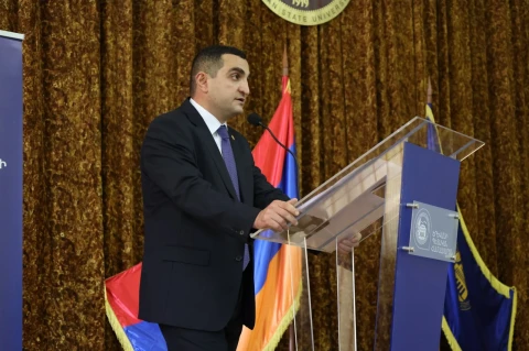 Декан Факультета международных отношений ЕГУ: Армения предоставляет возможность взглянуть на миропорядок под особым углом