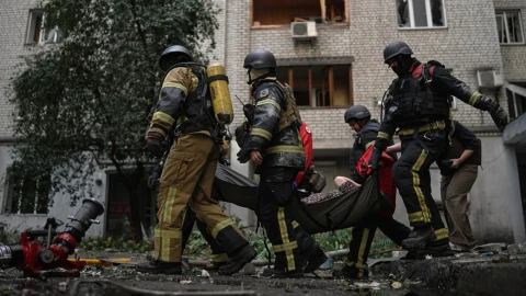 Россия пятые сутки подряд атакует Киев и область: Погиб подросток, девять человек ранены