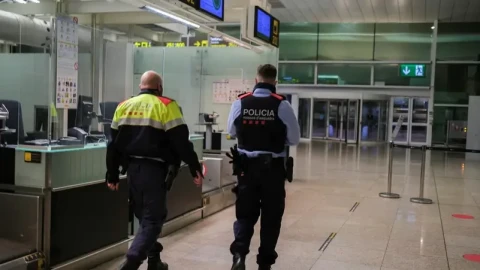 Испанская полиция спасла женщину, которую собирались принудительно выдать замуж в Пакистане