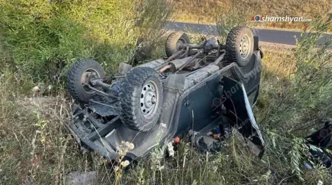 Սյունիքում «ՈւԱԶ»-ը դուրս է եկել ճանապարհից, բախվել քարերին և գլխիվայր շրջվել. կան վիրավորներ