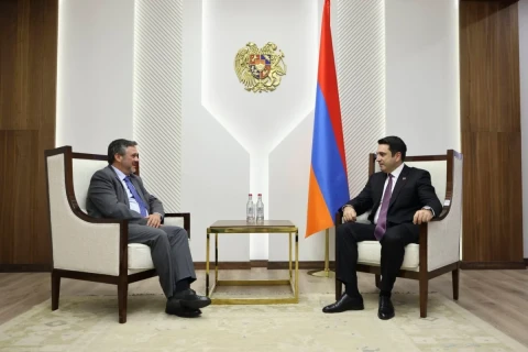 ԱԽ քարտուղարը և Լիտվայի դեսպանը քննարկել են երկկողմ հետաքրքրության տարբեր թեմաներ