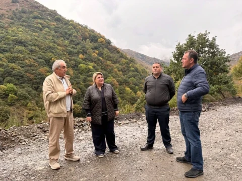 ՏԿԵ փոնախարարը և «Ճանապարհային դեպարտամենտ»-ի տնօրենն այցելել են Կոտայքի և Լոռու մարզերի ճանապարհաշինական տեղամասեր