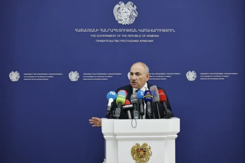 Пашинян намерен добиваться законодательных изменений регулирования отношений Армянской Апостольской церкви и государства