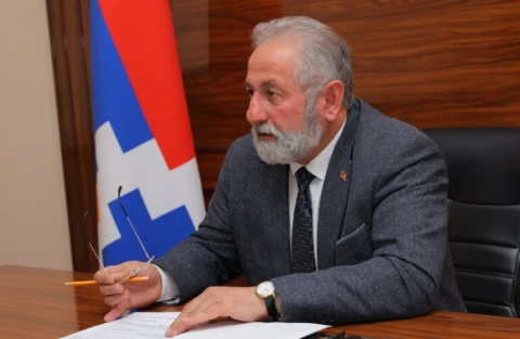 «Հրապարակ»․ «Փաշինյանը մեր հետեւից էլ կգա»․ Արցախցի պաշտոնյաները «ջրի տակ» են անցել