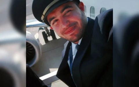 Пилот рейса Flydubai учился в Австралии: спецслужбы начали расследование