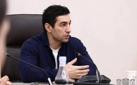 Блок «Армения»: В случае с азербайджанским военным власти Армении готовы уважать презумпцию невиновности, а в случае с армянской оппозицией – нет