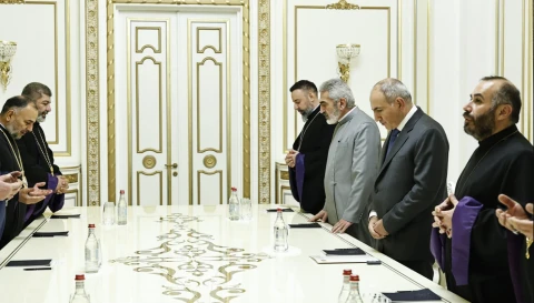 «Իրավունք». Տիրադավ սրբազանները բացահայտումների շարք են սկսել. Մեկնարկը երկող շաբաթվանից կլինի