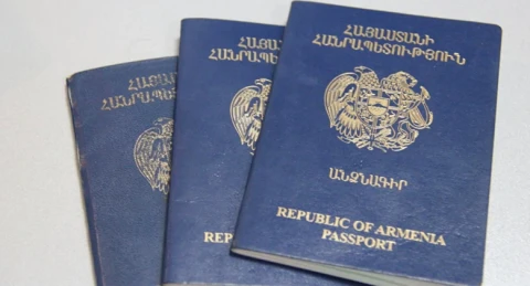 «Իրավունք». «Պասպորտ սեղանը» դարձել է «Ճռտոյի դուքյան»