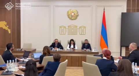 Տների գները բարձրանում են, որովհետև բնակապահովման այս ծրագիրն ենք անում. Արսեն Թորոսյանը՝ արցախցիներին