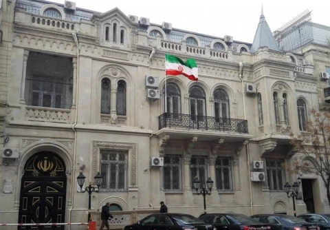 Иран отверг обвинения во вмешательстве в спор из-за хиджабов в школах Азербайджана