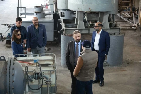 Պապոյանն այցելել է նավթամթերքի, մետաղների վերամշակմամբ և կենսագազի արտադրությամբ զբաղվող ընկերություններ (ֆոտո)