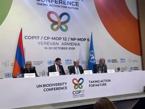 Генеральный секретарь ООН в Ереване поблагодарил Армению и сообщил плохие новости